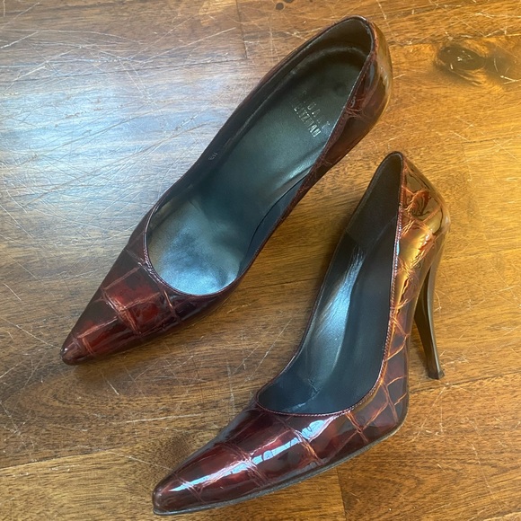 stuart weitzman red patent croc 👠 pumps - Picture 3 of 8